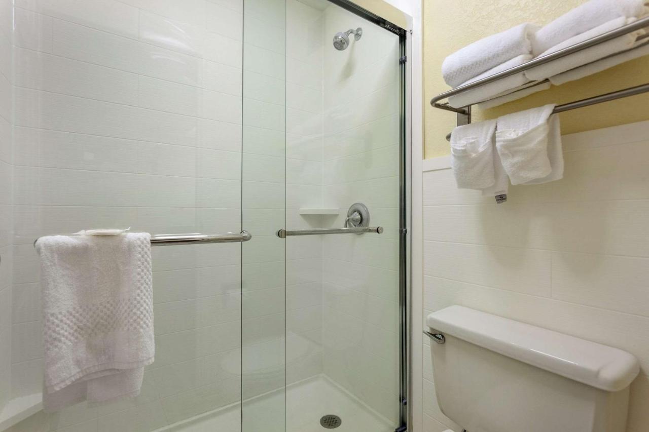 Quality Inn St George I-95 St. George Екстер'єр фото