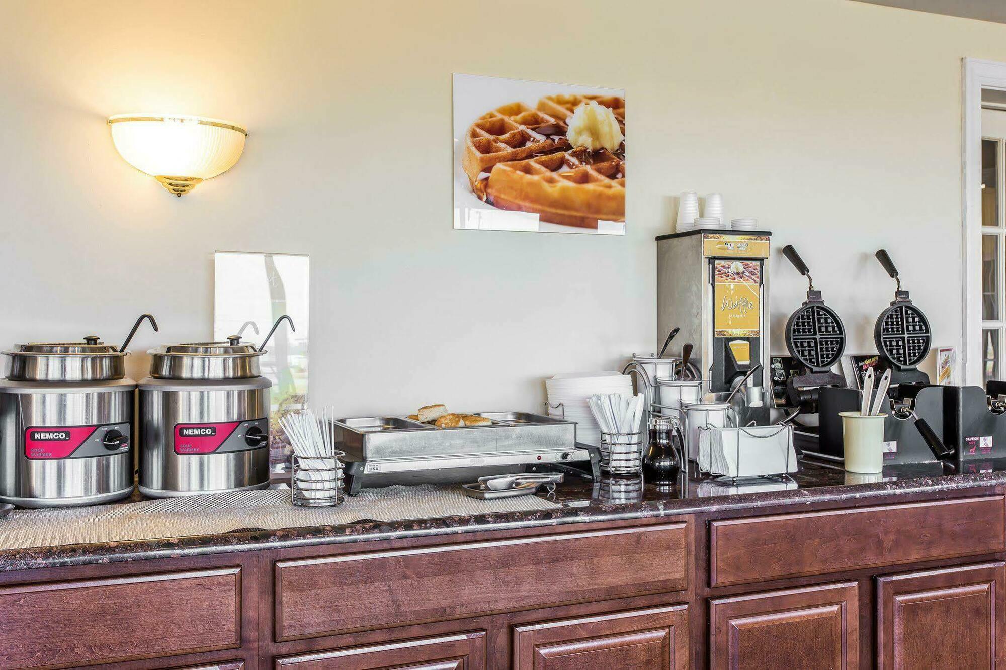 Quality Inn St George I-95 St. George Екстер'єр фото
